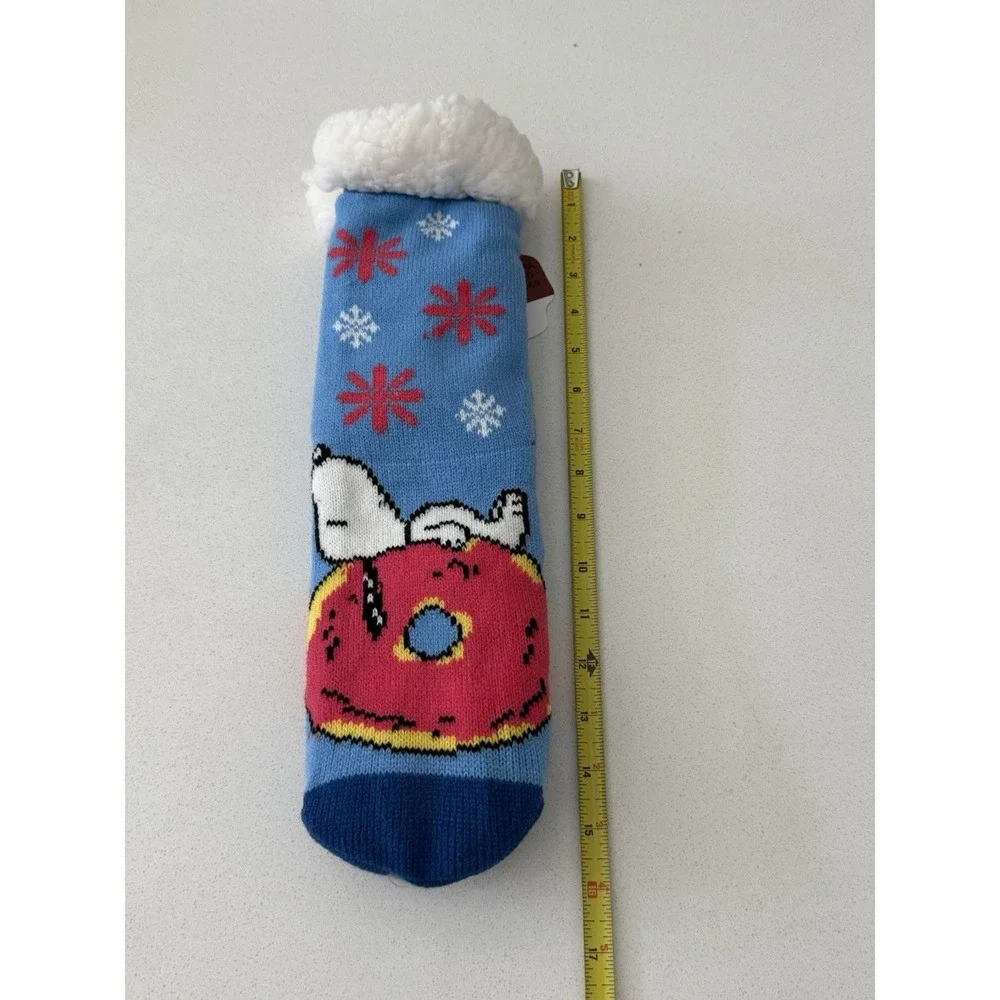 Peanuts‎ Snoopy On Donut Blue Sherpa Slipper Socks New With Tag Adult One Size